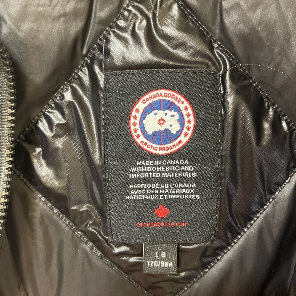 Canada Goose Hybridge Lite Vest - Picture 4 of 4